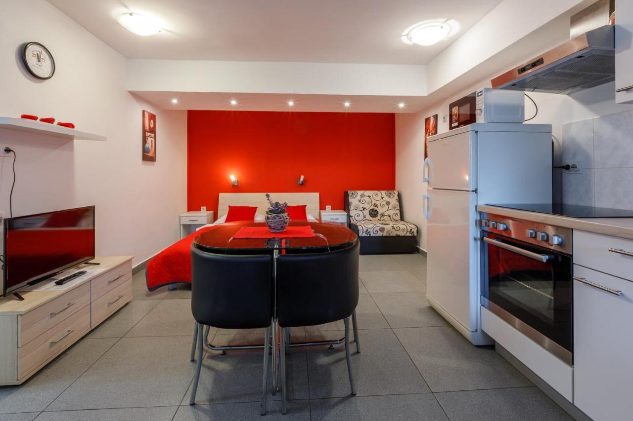 Apartmani Visnja Цриквениця Екстер'єр фото