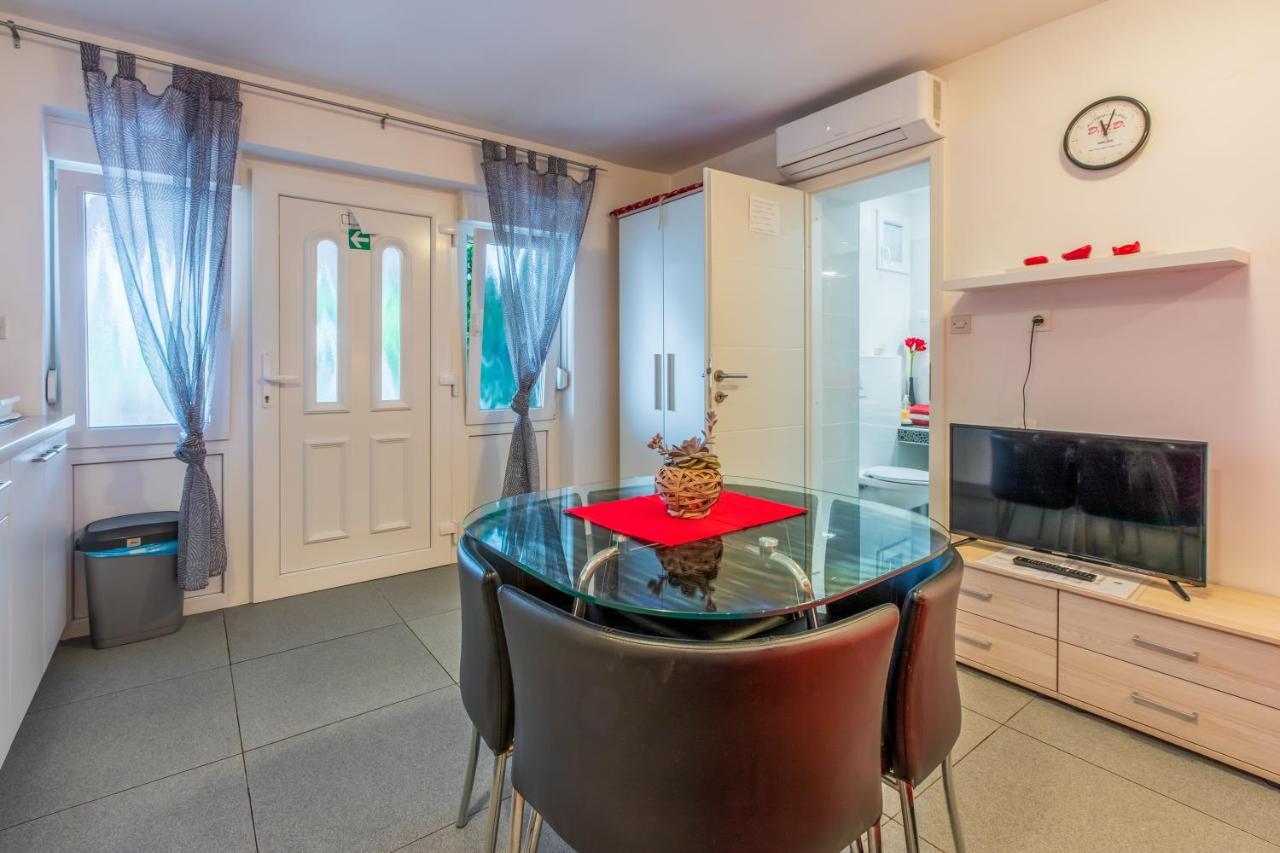 Apartmani Visnja Цриквениця Екстер'єр фото